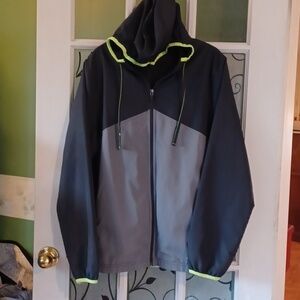 Starter wind breaker jacket hoodied jacket men's size medium